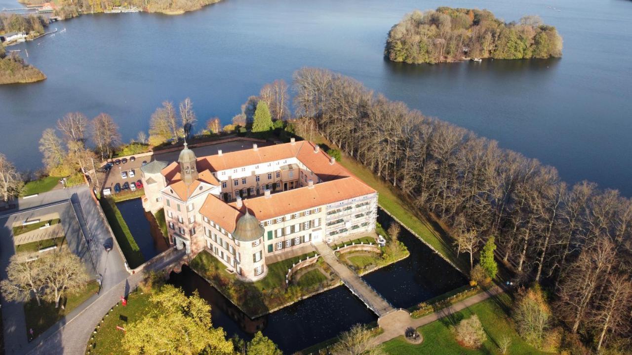Villa Pauli Eutin Luaran gambar